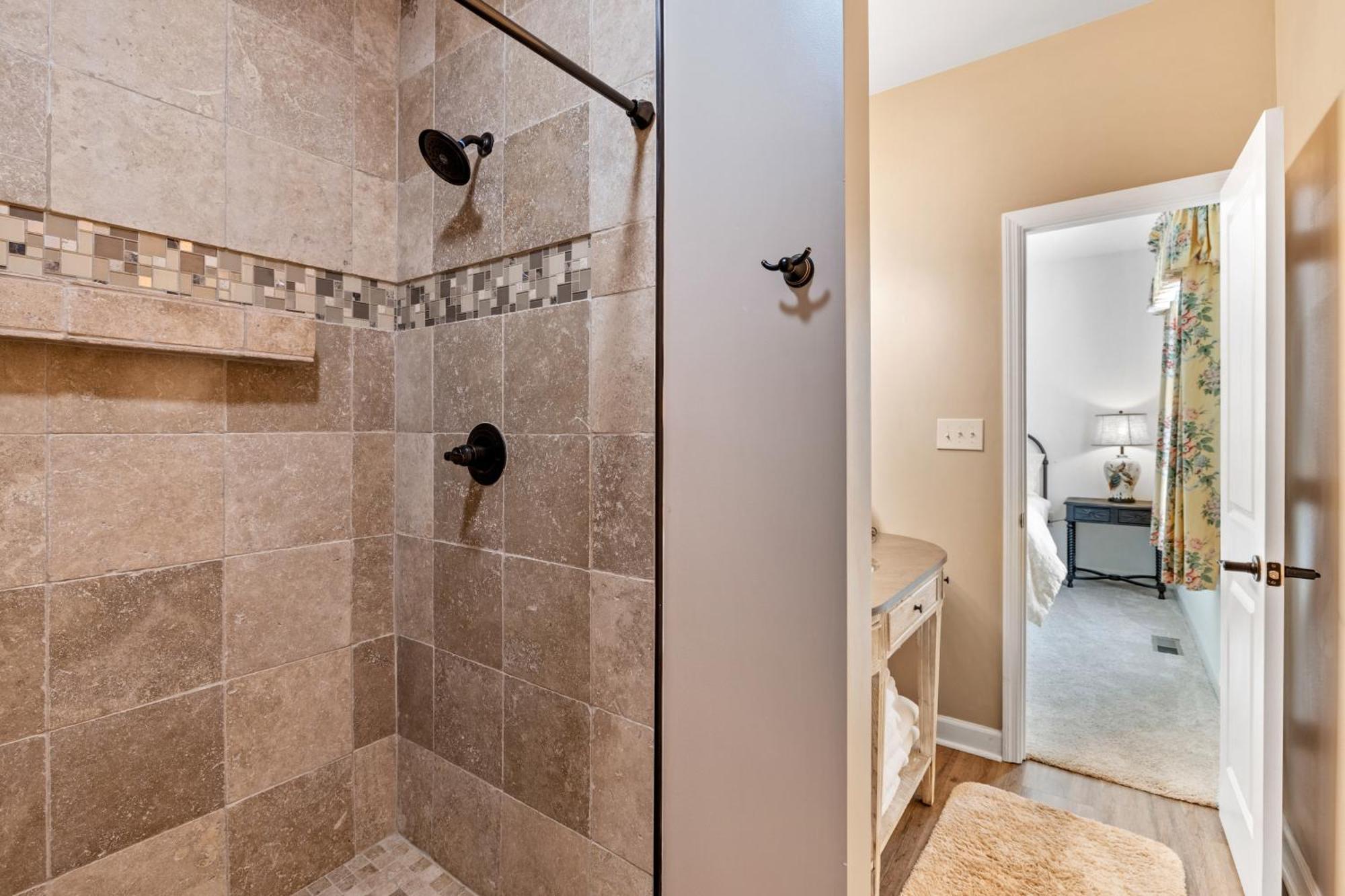 Bear Pass Is A 3 Bed 2 Bath Craftsman Style Home Located Within Walking Distance To Dt Gatlinburg Buitenkant foto
